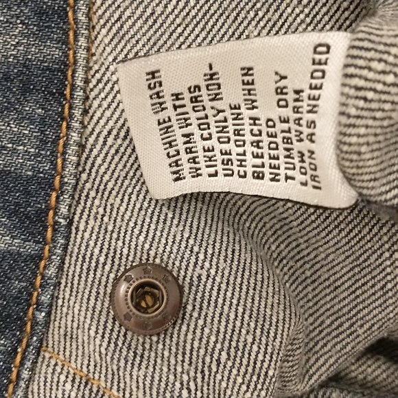 Crop Denim Jean Jacket Short sz Lg Natural Wear 44 Chest some Stretch Mid Wash - Picture 6 of 9